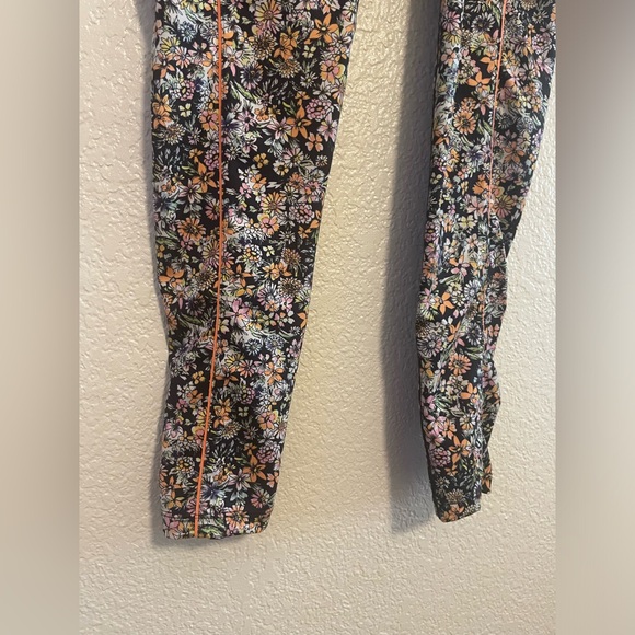 FP Movement Mid-Rise Ankle Length Eden Print Leggings - Picture 3 of 15